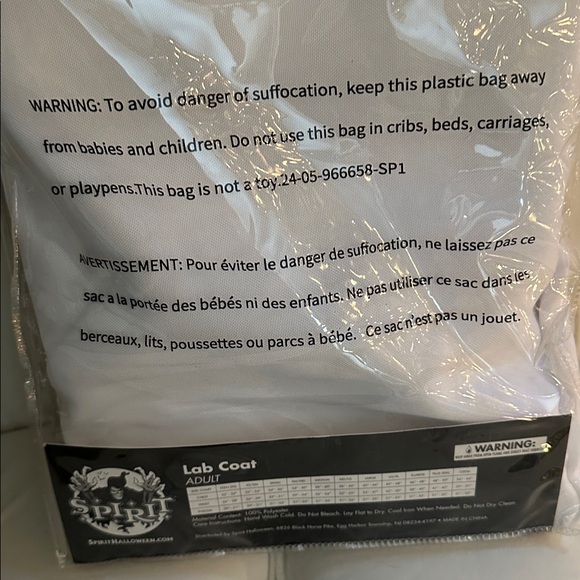 Spirit Halloween White Lab Coat Costume - Picture 4 of 4